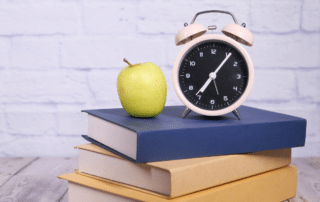 5 signs you're behind on college planning